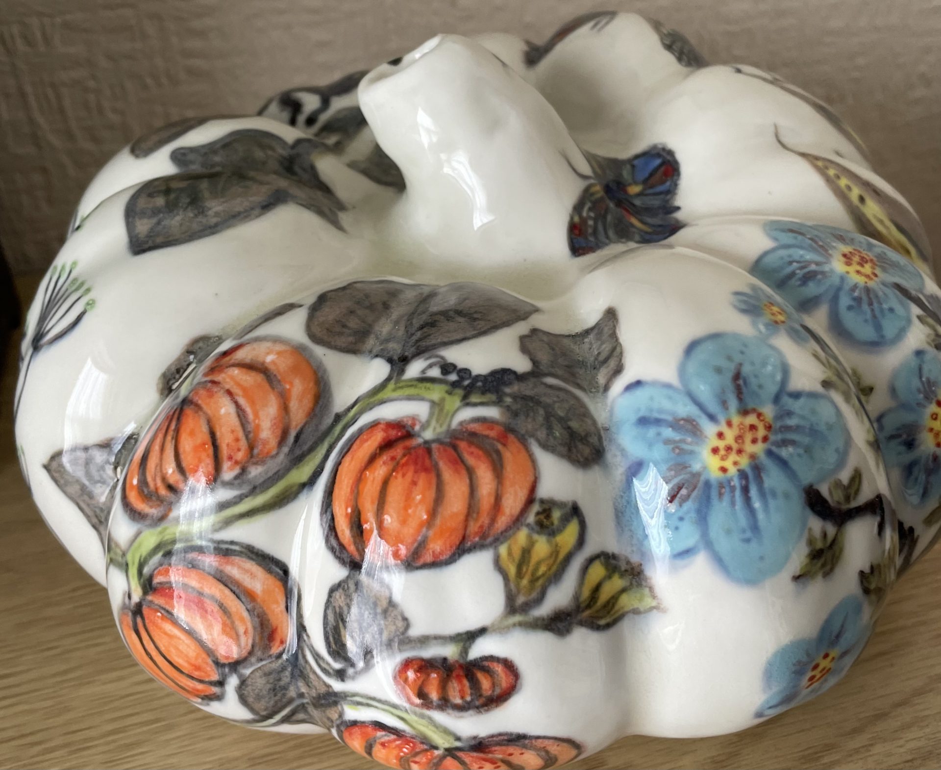 1E8CBB10 E5F9 4011 8271 24DECBE7442A