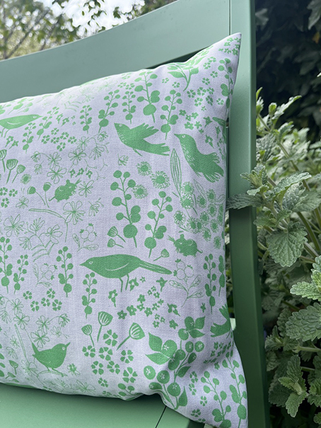 Hedgerow green cushion small website